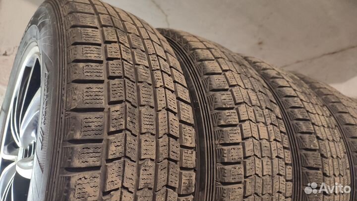 Dunlop Grandtrek SJ7 225/65 R17 102Q
