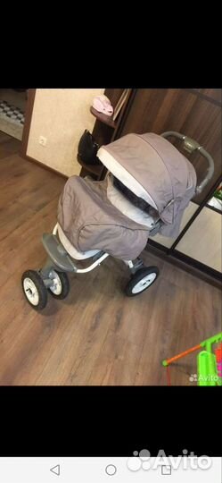 Прогулочная коляска