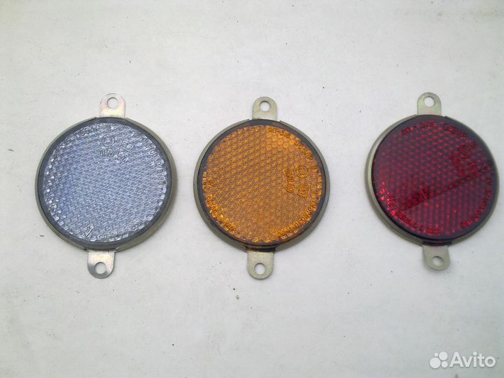 Стекла подфарников 2101