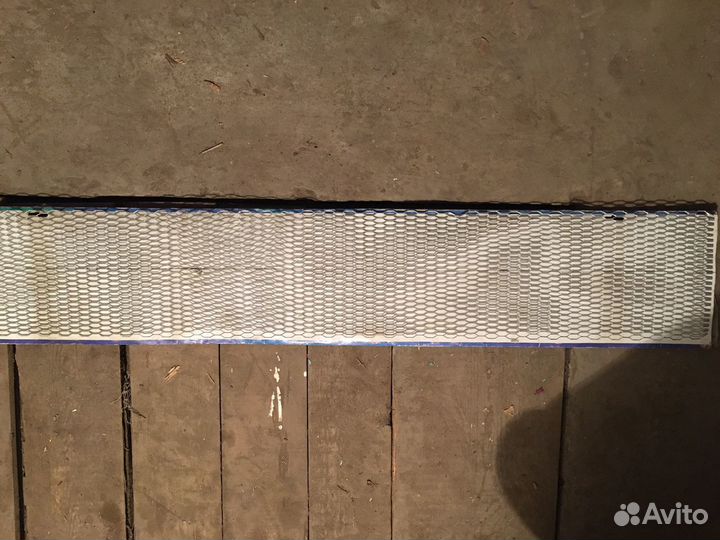 Алюминиевая решетка в бампер