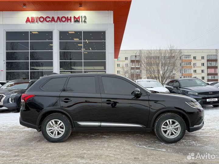 Mitsubishi Outlander 2.0 CVT, 2019, 33 439 км