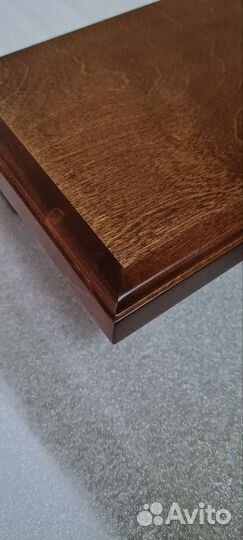 Полка навесная для икон