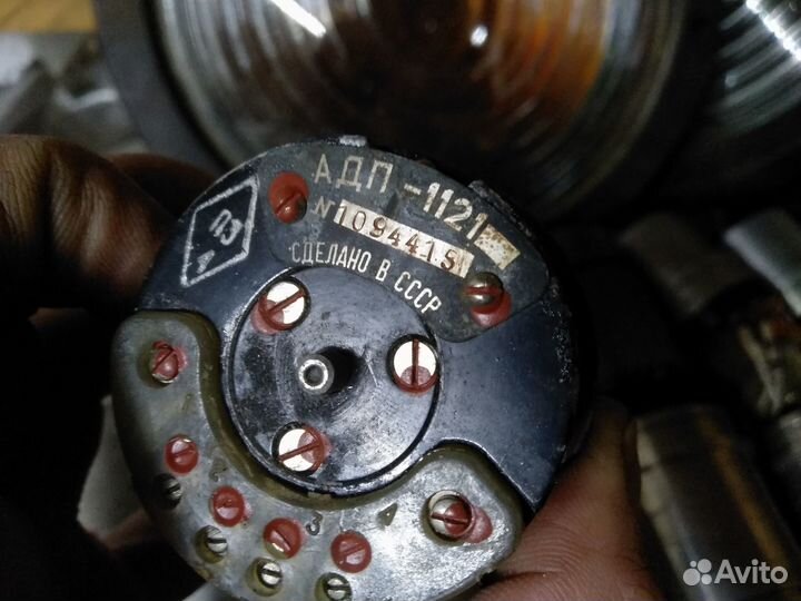 Электродвигатель адп-1121 (СССР)