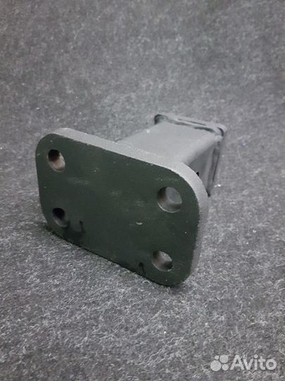 Адаптер фаркопа под квадрат 50x50 мм; на 4 болта;