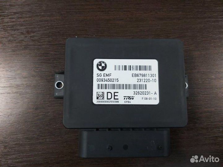 Блок управления стояночным тормозом Bmw 530 D F10