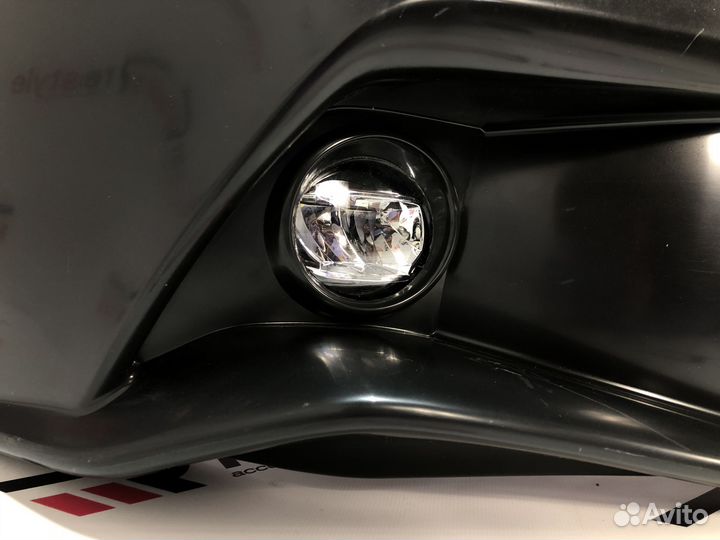 Бампер передний Lexus IS250 05-13г Стиль 13г