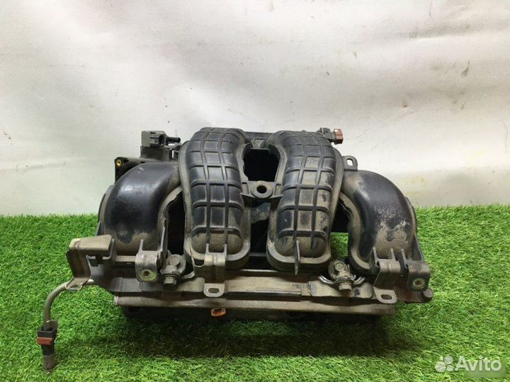 Коллектор впускной Mitsubishi Outlander