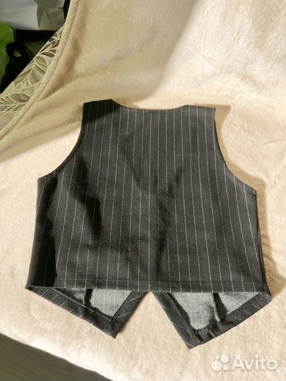 Жилетка трикотажная