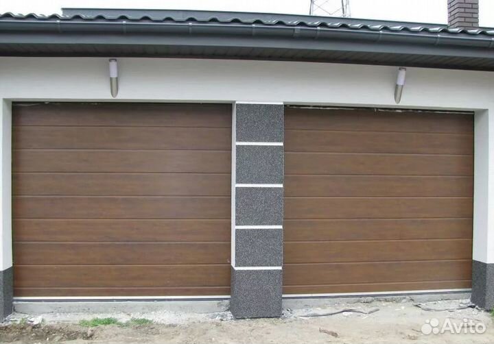 Секционные ворота