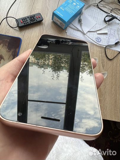 Телефон Samsung Galaxy j2 core