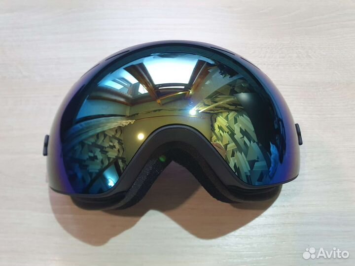 Сноубордическая маска