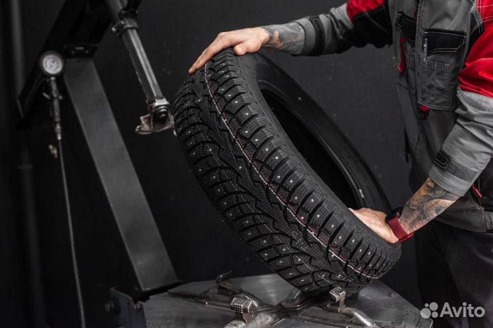 Zmax Winternova Stud I 215/60 R16 99T