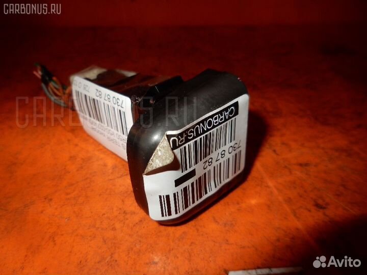 Кнопка Nissan Terrano LR50