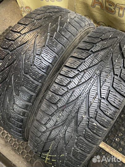 Nokian Tyres Hakkapeliitta R2 SUV 215/60 R17