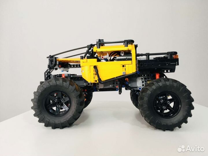 Lego Technic 42129 Mercedes Benz оригинал