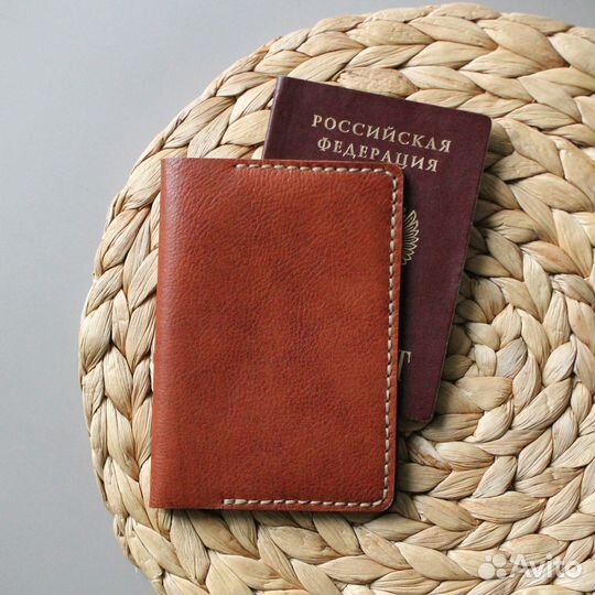 Обложка на паспорт из кожи