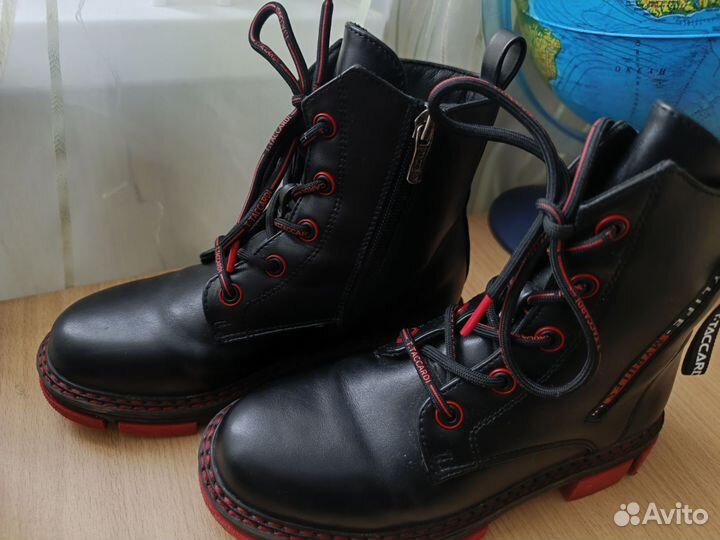 Ботинки демисезонные для девочки 35