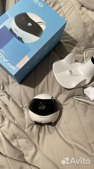 Reddy Робот/камера/компаньен для дома