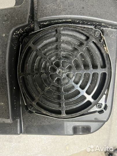 Audi A4 A5 сабвуфер штатный