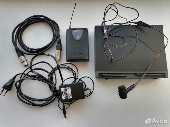 Радиосистема,передатчик поясной,головной микрофон