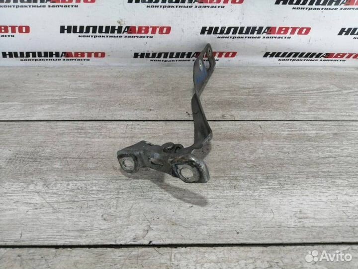 Петля капота правая Honda Civic 8 1.8 2006