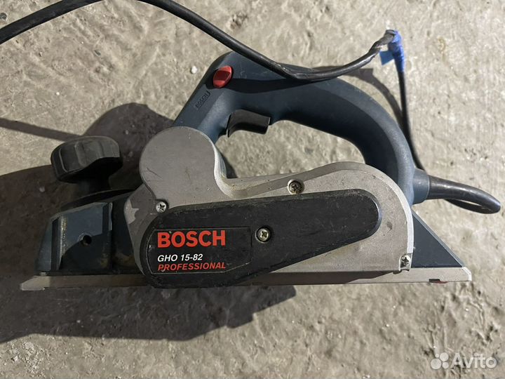 Рубанок электрический Bosch GHO 12-82
