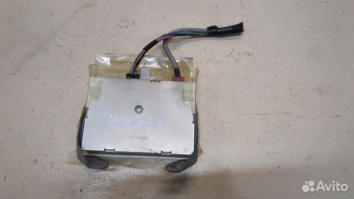 Блок управления интерфейсом Toyota Land Cruiser Prado (150) - 2009, 2013