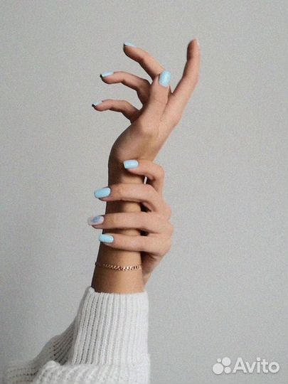 Маникюр и педикюр