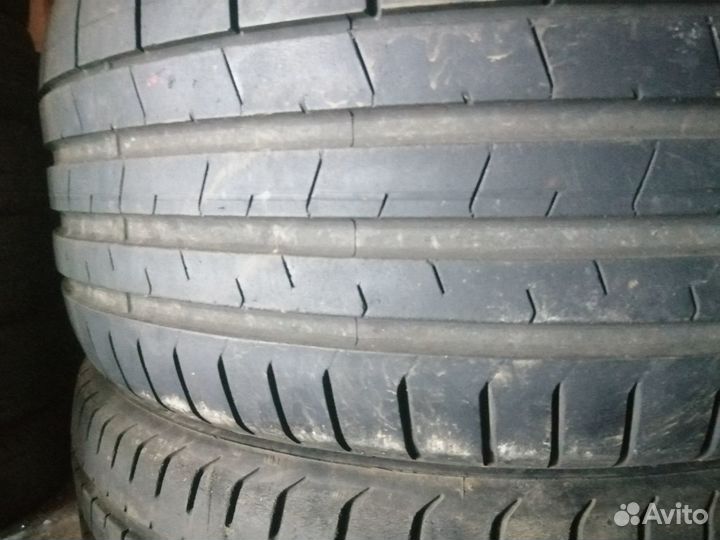Pirelli P Zero PZ4 235/35 R20