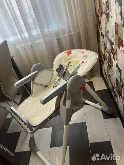 Стульчик для кормления