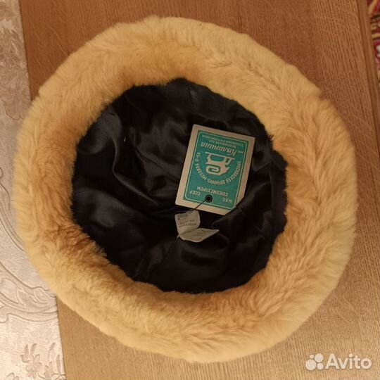 Шапка из овчины желтая 1992 г.в огранич.выпуск