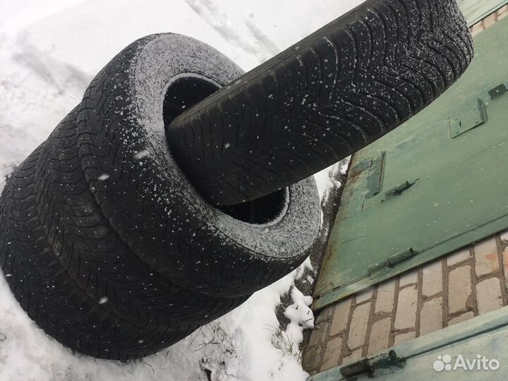 Nokian Tyres Hakkapeliitta 8 SUV 225/65 R17 106T