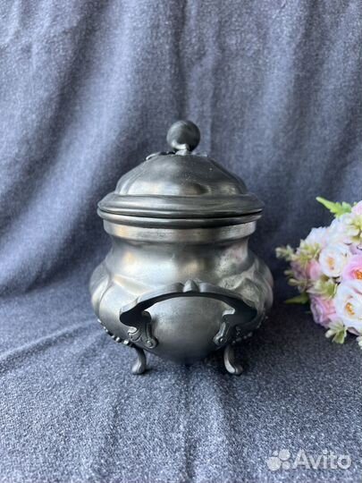 Ваза с крышкой олово, бисквитница