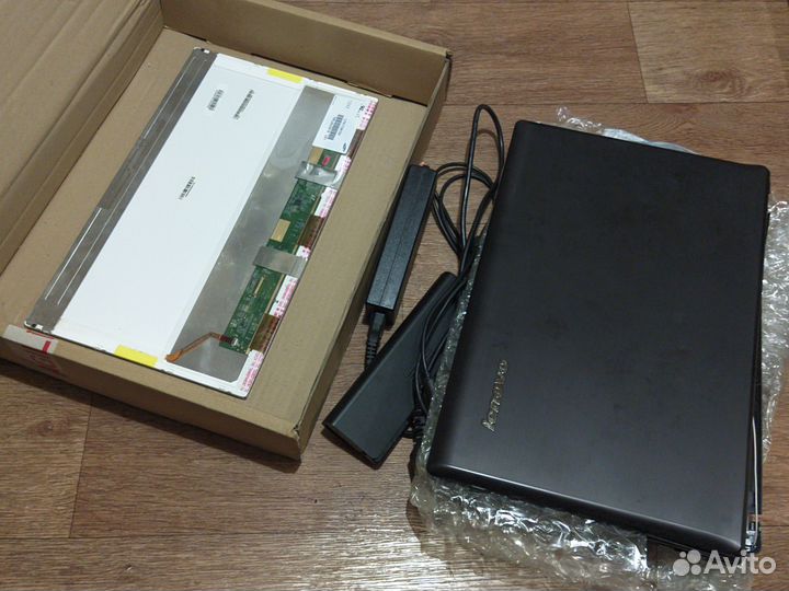 Матрица новая + Ноутбук Lenovo G780