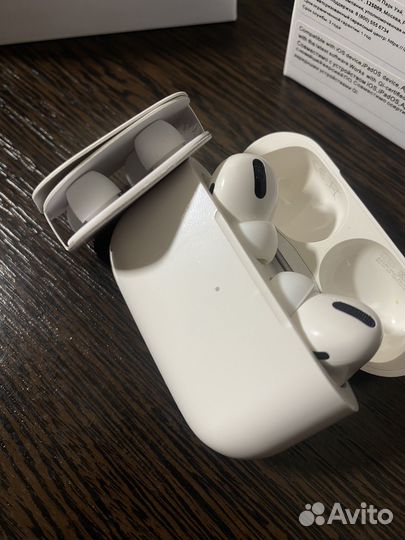 Продам airpods PRO