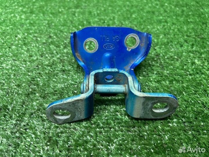 Петля двери задняя левая Kia Picanto 1