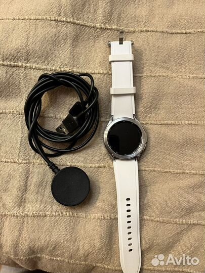 Samsung Galaxy Watch 4 classic 42mm