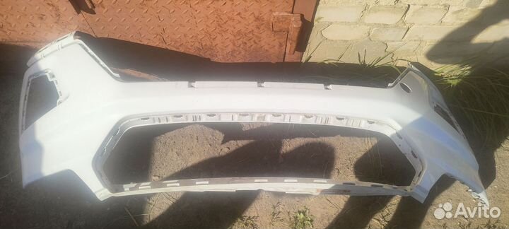 Бампер передний