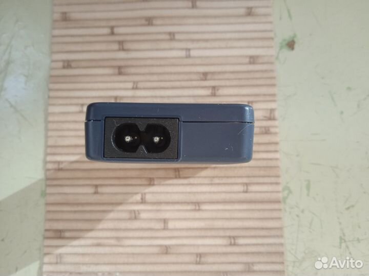 Зарядное устройство Canon CB-2LVE