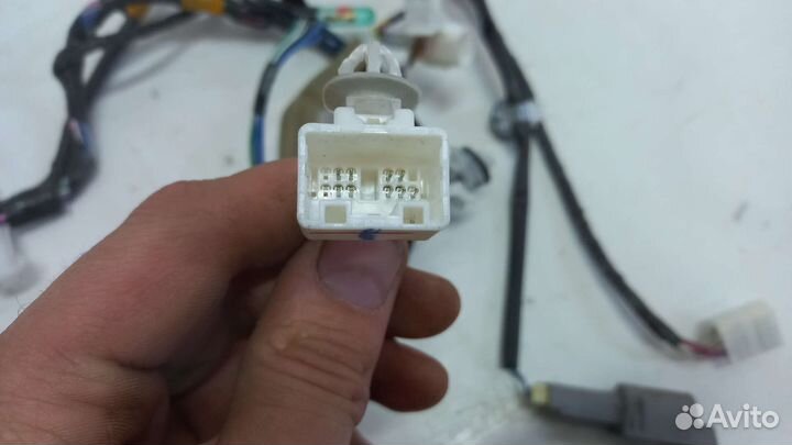 Проводка передней левой двери Toyota Camry XV50