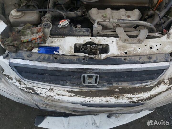 Решетка радиатора Honda Civic EK3 D15Z9 2000