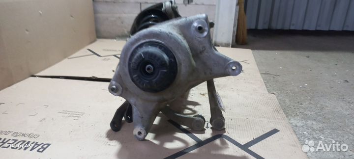 Амортизатор Audi A4 8K передний