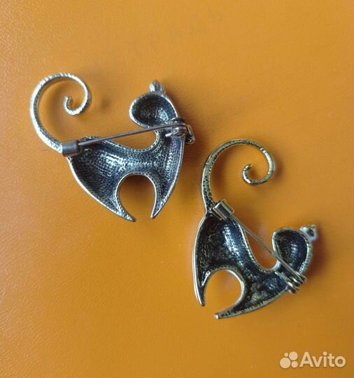 Брошь Кошка. Новая