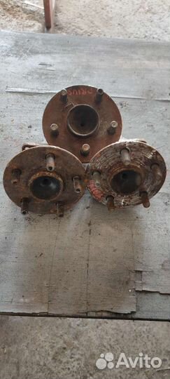 Ступица задняя Toyota Prius 30