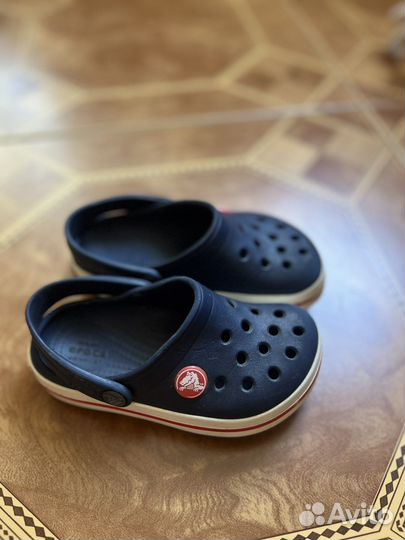 Crocs c8
