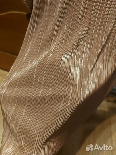 Новая блузка, Англия