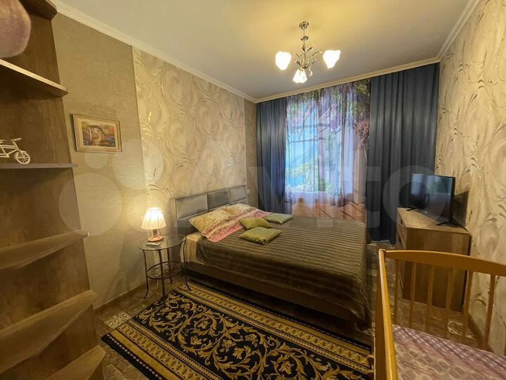 2-к. квартира, 60 м², 1/5 эт.