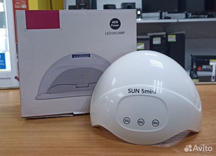 Лампа для сушки ногтей