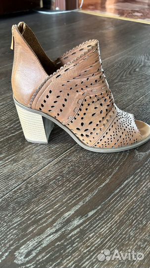 Продам туфли