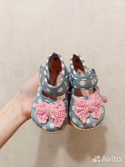 Пинетки для девочки нарядные